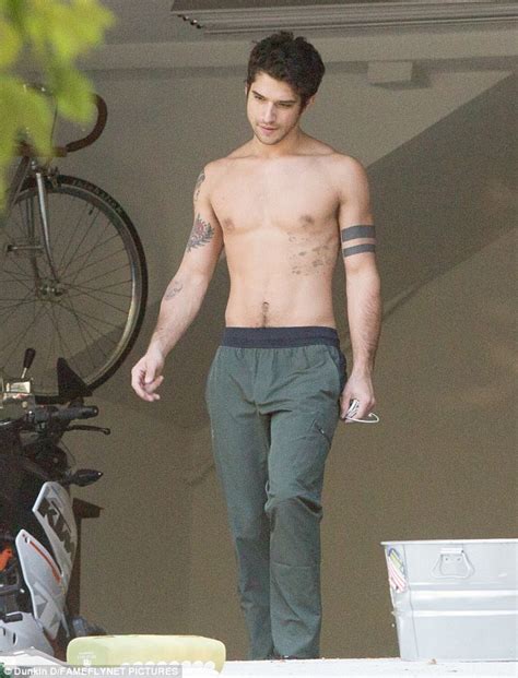 tyler posey nudes|Teen Wolfs Tyler Posey Is Trending After Going Nude On。